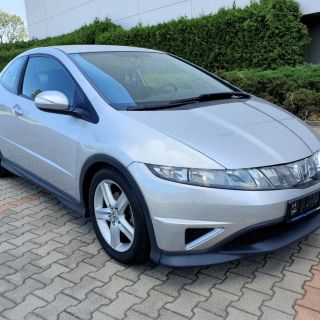 Honda Civic Type S 1.8i-VTEC 140hp.