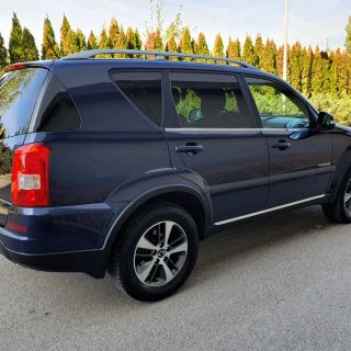 Ssang Yong Rexton 220e-XDi 7 mesta 4x4