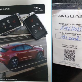 Jaguar E-Pace 2.0i SE/250/AWD/AT9*