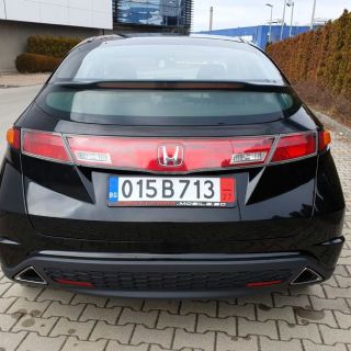 Honda Civic 1.8 i-V'tec